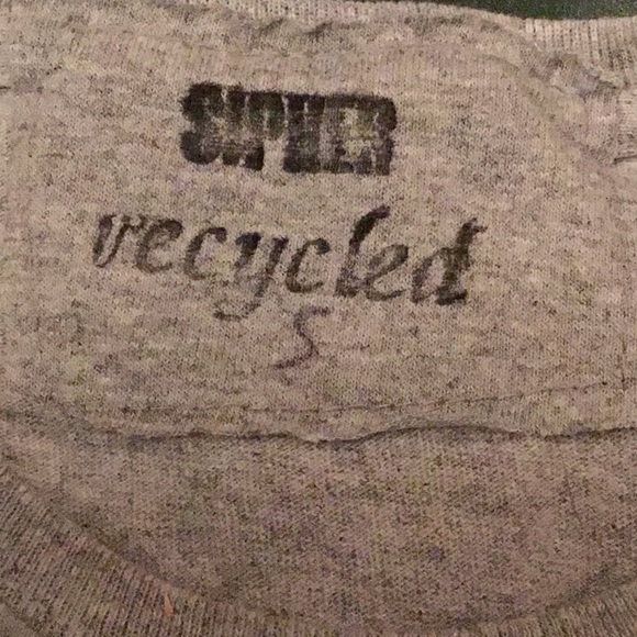 Top - Picture 5 of 5